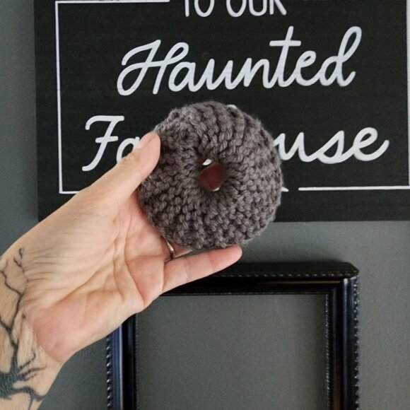 Knit Hair Scrunchie, Gray, Handknit Ponytail Holder, "Storm Cloud" Hair Tie Band - Picture 2 of 10